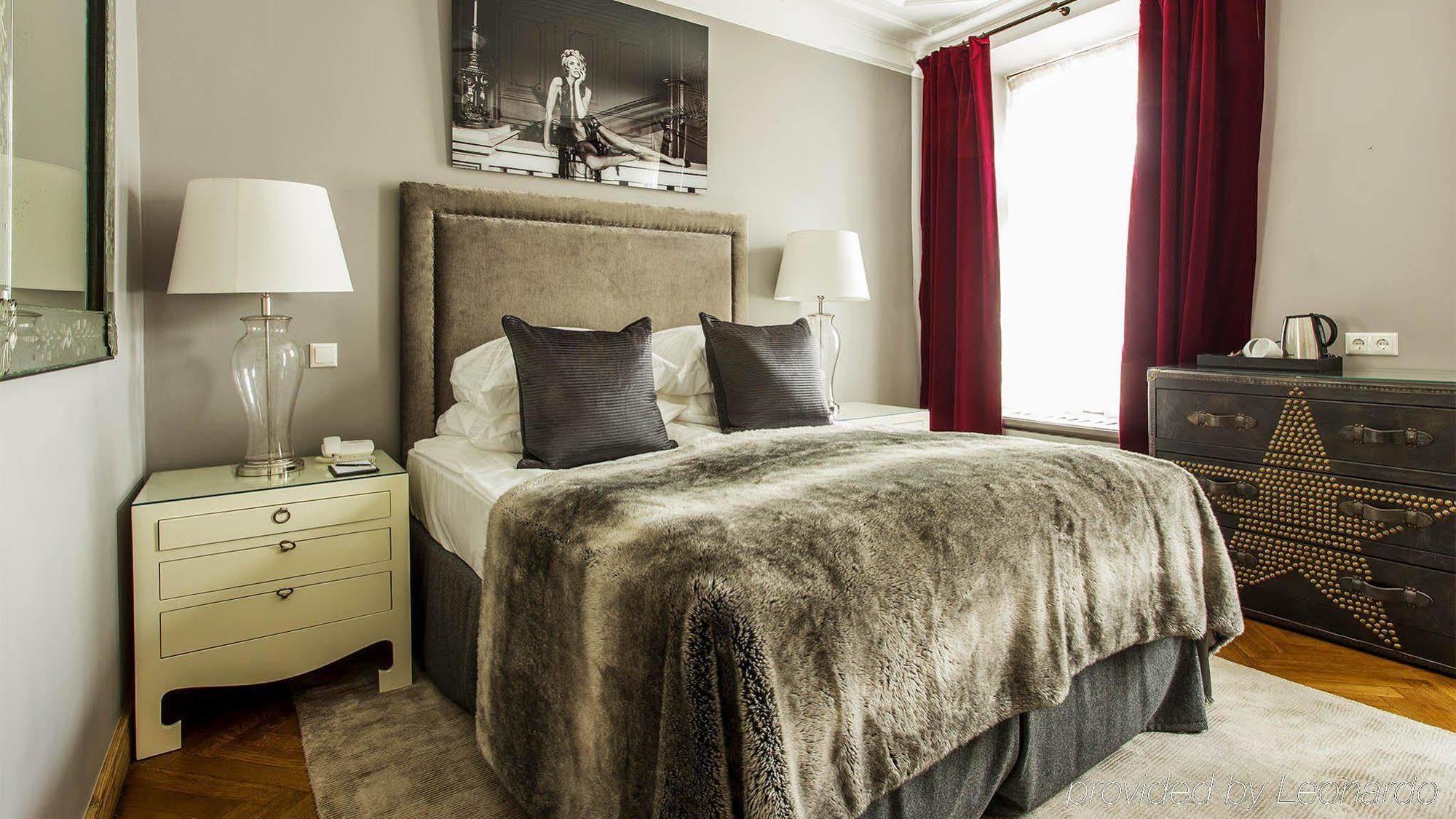St. Petersbourg Hotel - Small Luxury Hotels Of The World Tallinn Buitenkant foto