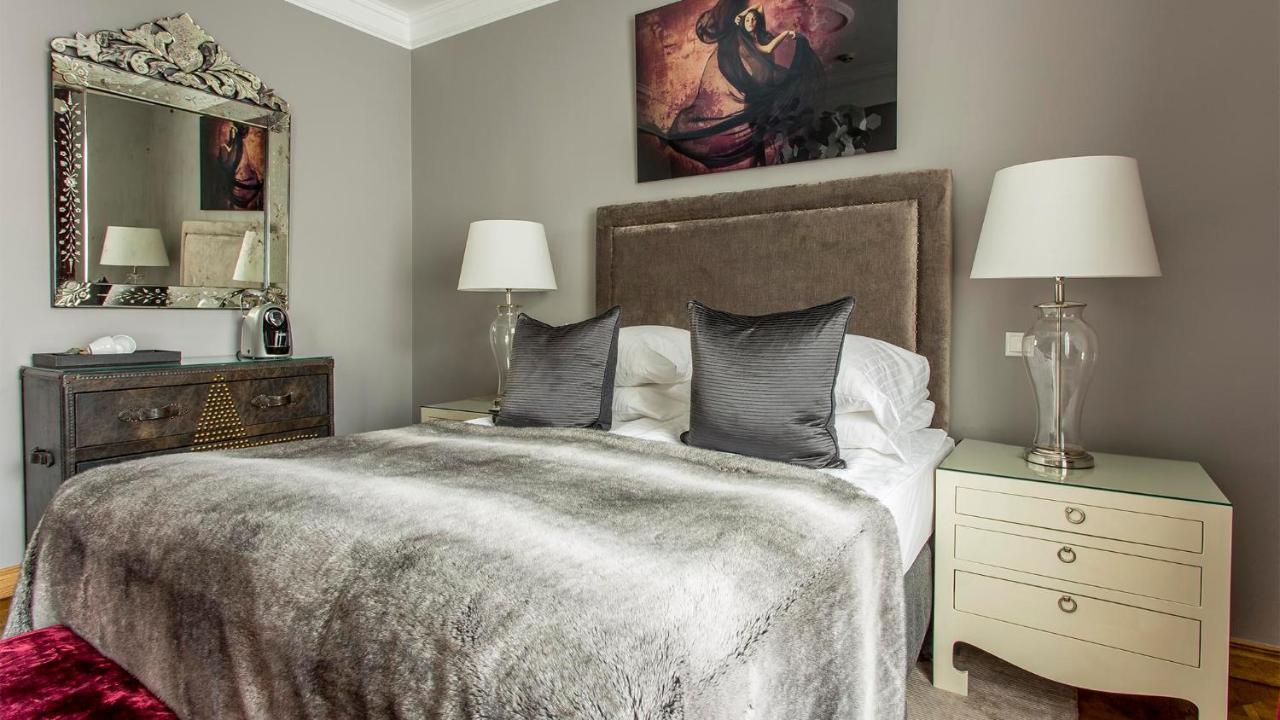 St. Petersbourg Hotel - Small Luxury Hotels Of The World Tallinn Buitenkant foto